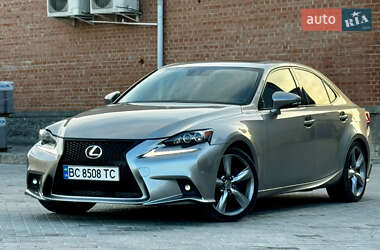Седан Lexus IS 2014 в 