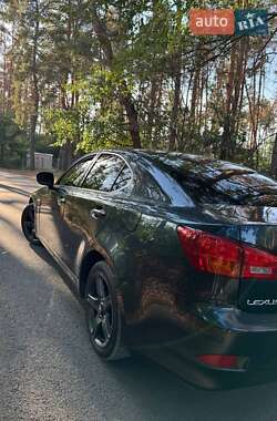 Седан Lexus IS 2007 в 