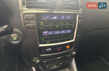 Седан Lexus IS 2007 в 