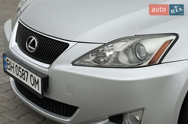 Седан Lexus IS 2007 в 