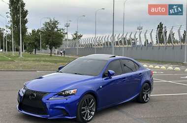 Седан Lexus IS 2014 в 