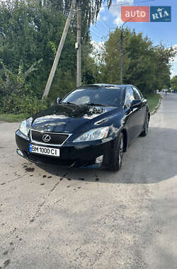 Седан Lexus IS 2008 в Недригайліву