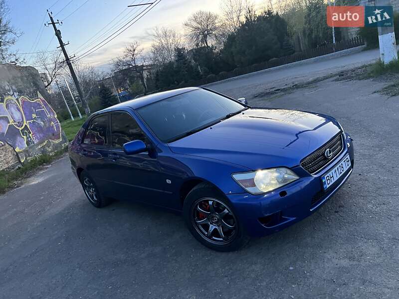 Седан Lexus IS 2001 в Одессе фото 5 Седан Lexus IS 2001 в Одессе