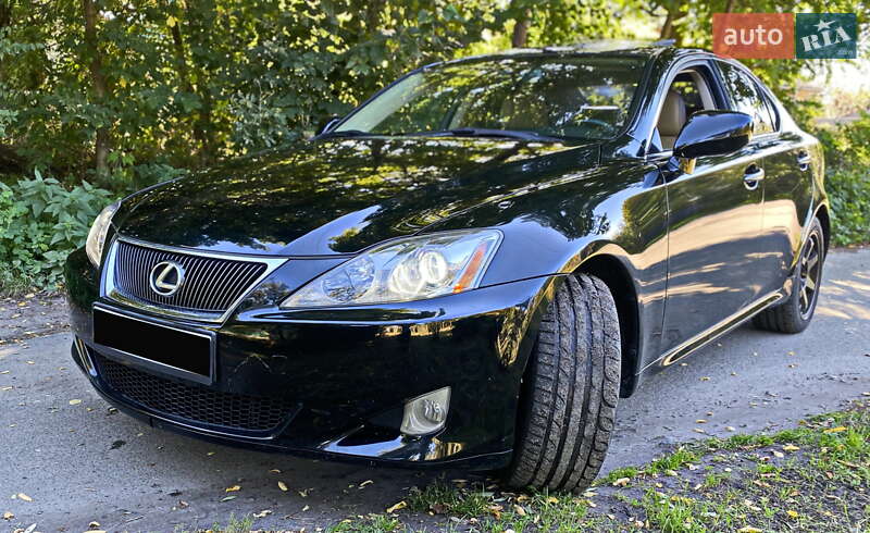 Lexus IS 2006