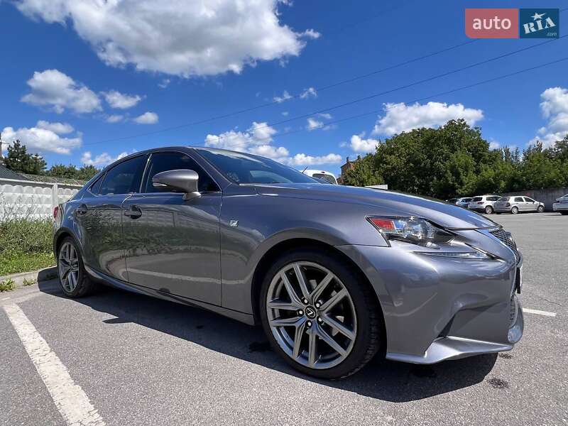 Седан Lexus IS 2015 в Вінниці фото 10 Седан Lexus IS 2015 в Вінниці