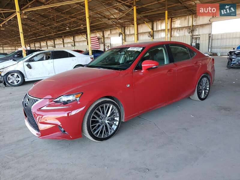 Седан Lexus IS 2015 в Одесі