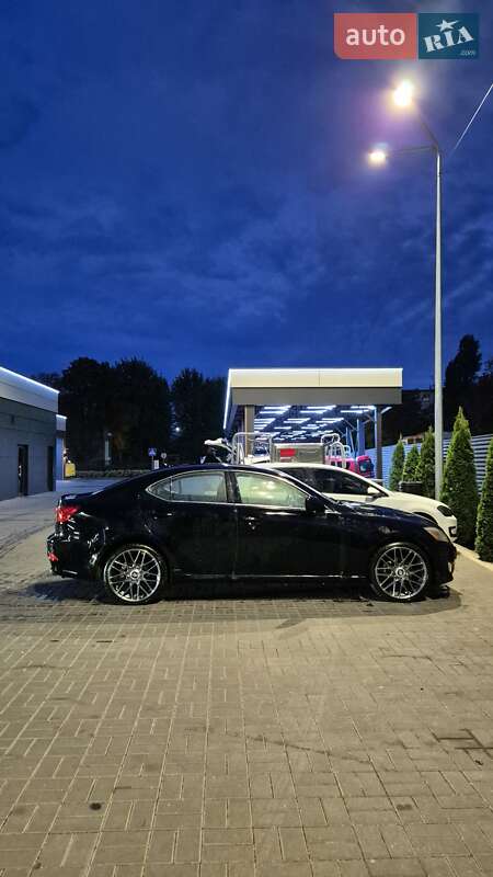 Седан Lexus IS 2007 в Черкасах