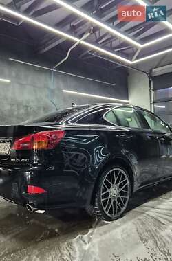 Седан Lexus IS 2007 в 