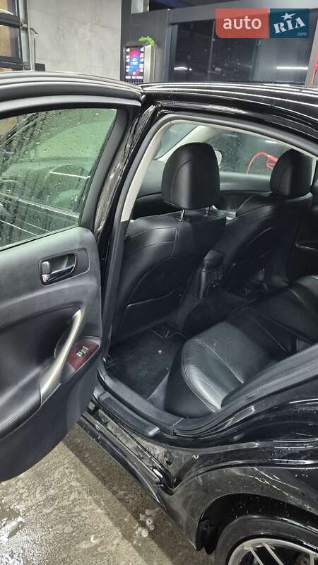 Седан Lexus IS 2007 в Черкасах