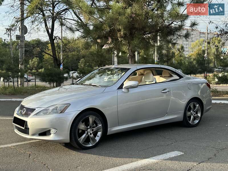 Кабриолет Lexus IS 2010 в Одессе