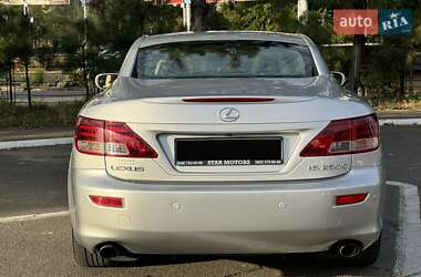 Кабриолет Lexus IS 2010 в 
