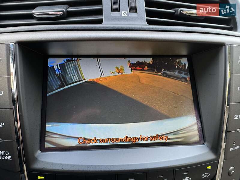 Кабриолет Lexus IS 2010 в Одессе