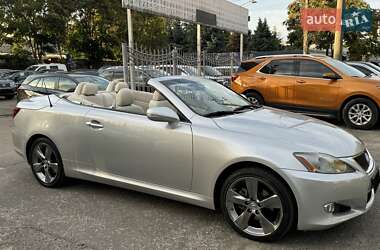 Кабриолет Lexus IS 2010 в 