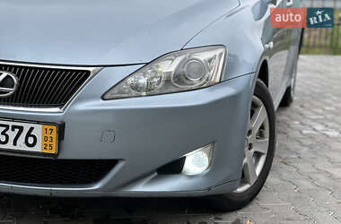 Седан Lexus IS 2007 в 