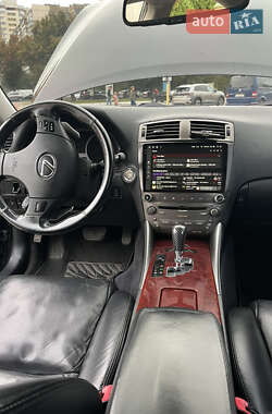 Седан Lexus IS 2007 в 