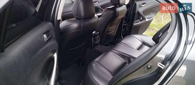 Седан Lexus IS 2008 в Владимире фото 27 Седан Lexus IS 2008 в Владимире