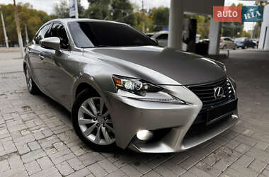 Седан Lexus IS 2013 в 
