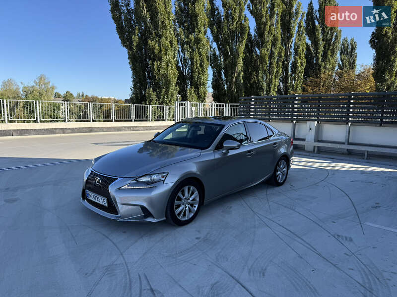 Седан Lexus IS 2014 в Киеве