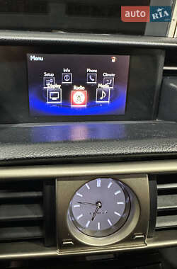 Седан Lexus IS 2014 в 