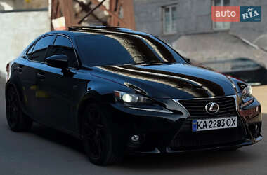 Седан Lexus IS 2014 в 