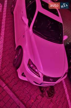 Седан Lexus IS 2011 в Киеве