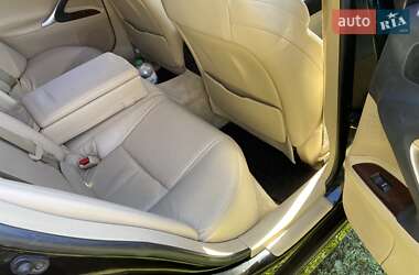 Седан Lexus IS 2006 в 