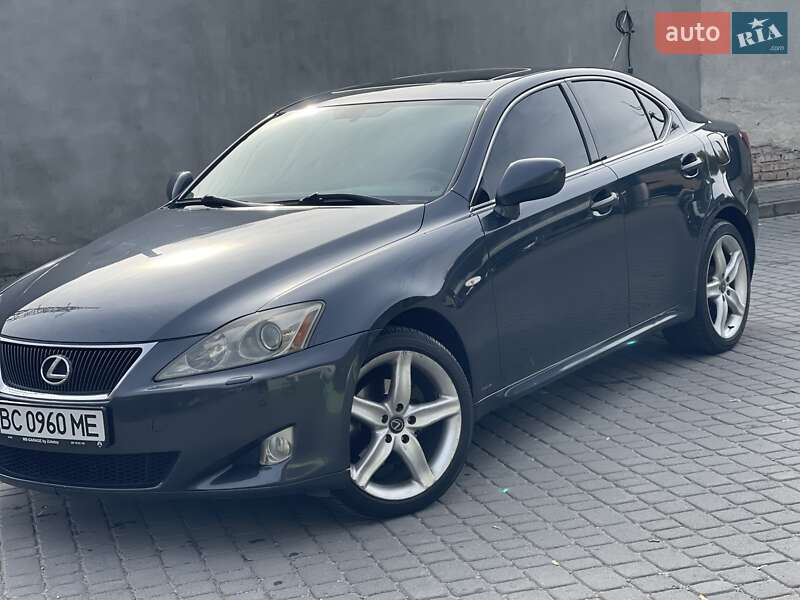 Седан Lexus IS 2006 в Тернополе