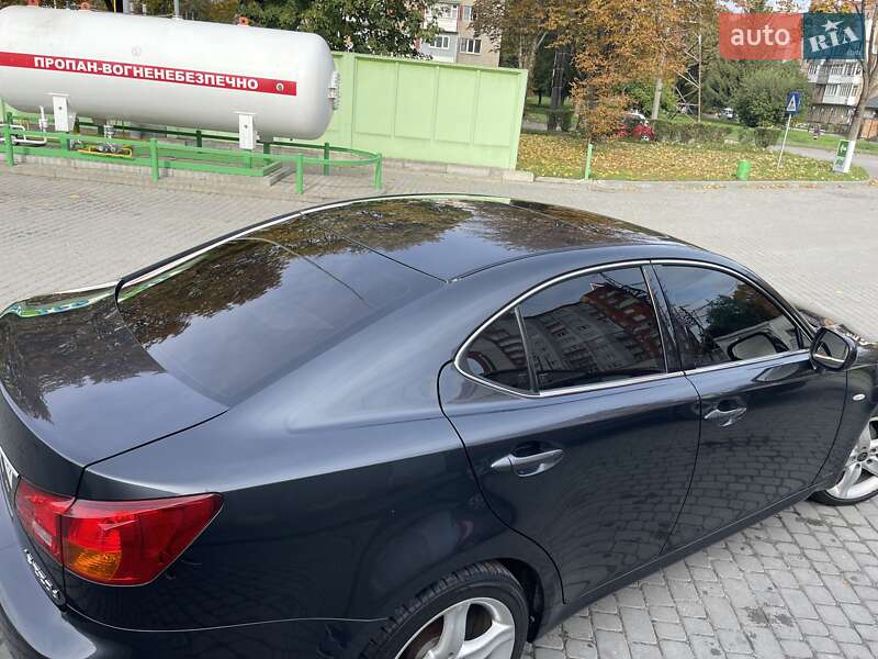 Седан Lexus IS 2006 в Тернополе