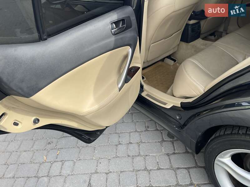 Седан Lexus IS 2006 в Тернополе