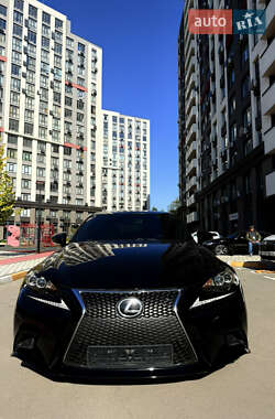Седан Lexus IS 2016 в Києві