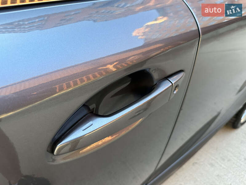 Седан Lexus IS 2014 в Белой Церкви