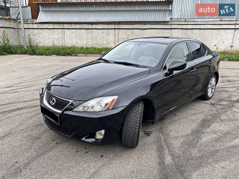 Седан Lexus IS 2006 в Києві