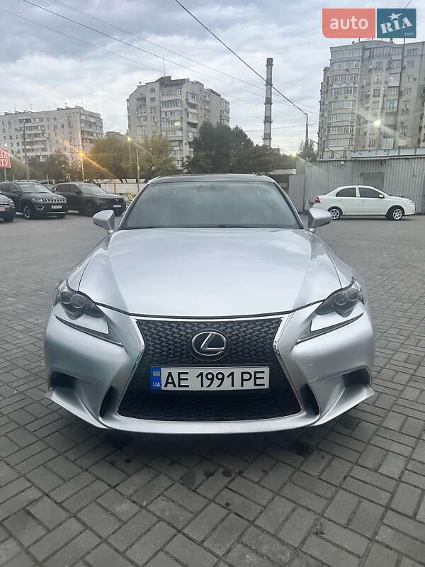 Седан Lexus IS 2016 в Запоріжжі фото 9 Седан Lexus IS 2016 в Запоріжжі