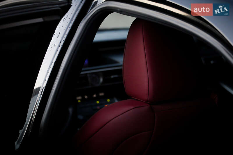 Седан Lexus IS 2014 в Ивано-Франковске фото 20 Седан Lexus IS 2014 в Ивано-Франковске