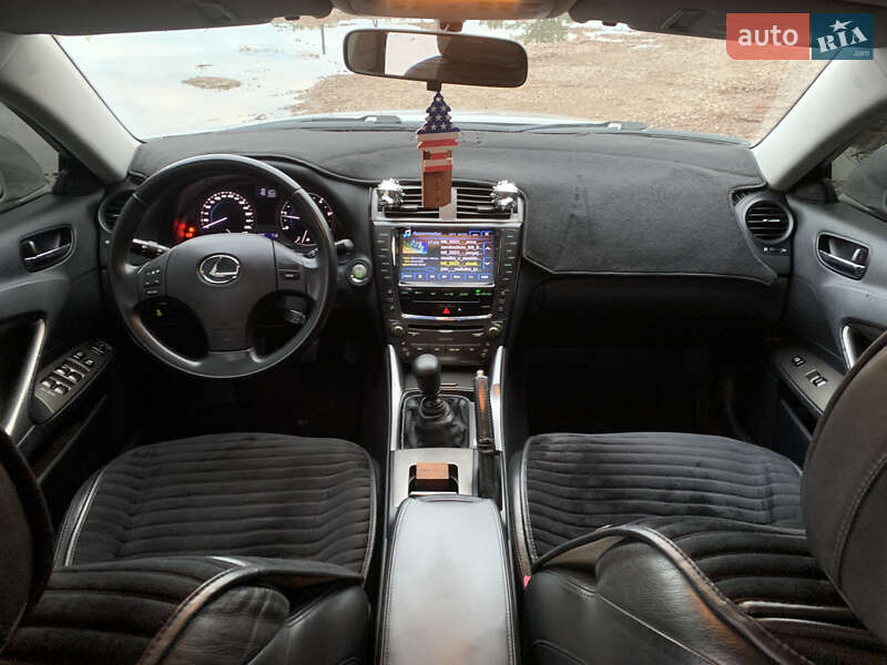 Седан Lexus IS 2007 в Первомайську фото 25 Седан Lexus IS 2007 в Первомайську