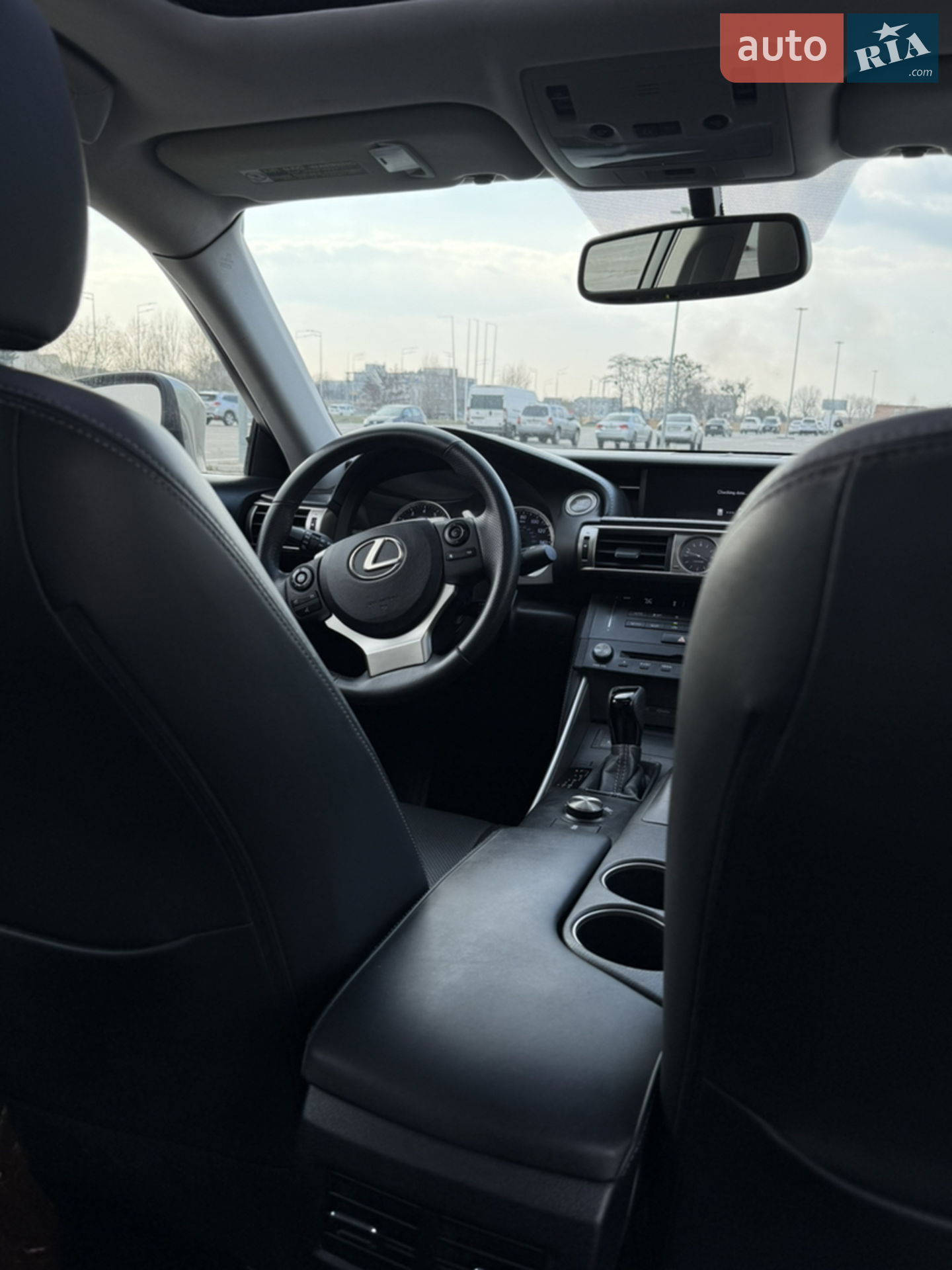 2015 Lexus IS - мініатюра 6