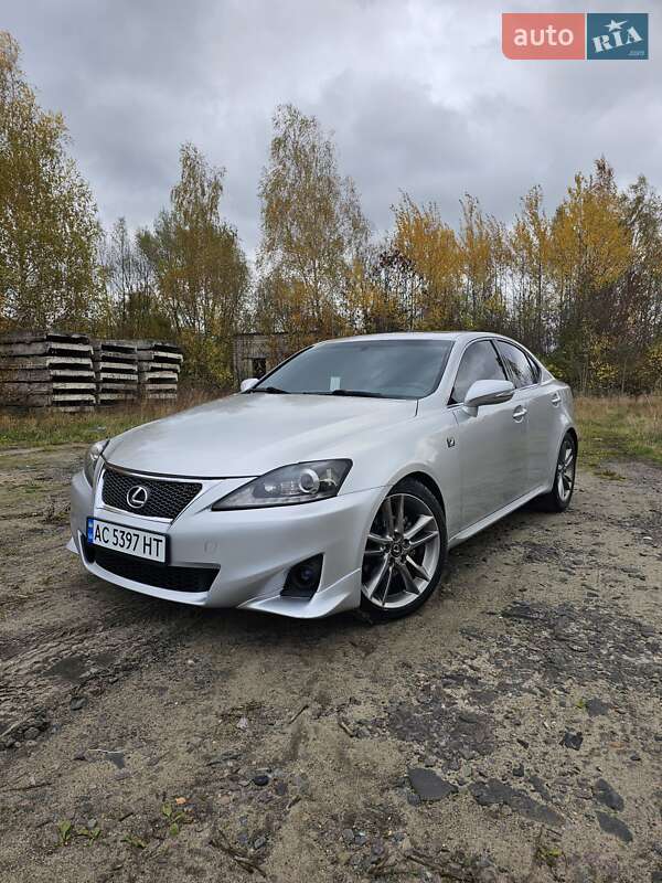 Lexus IS 2011 Lexus IS 2011