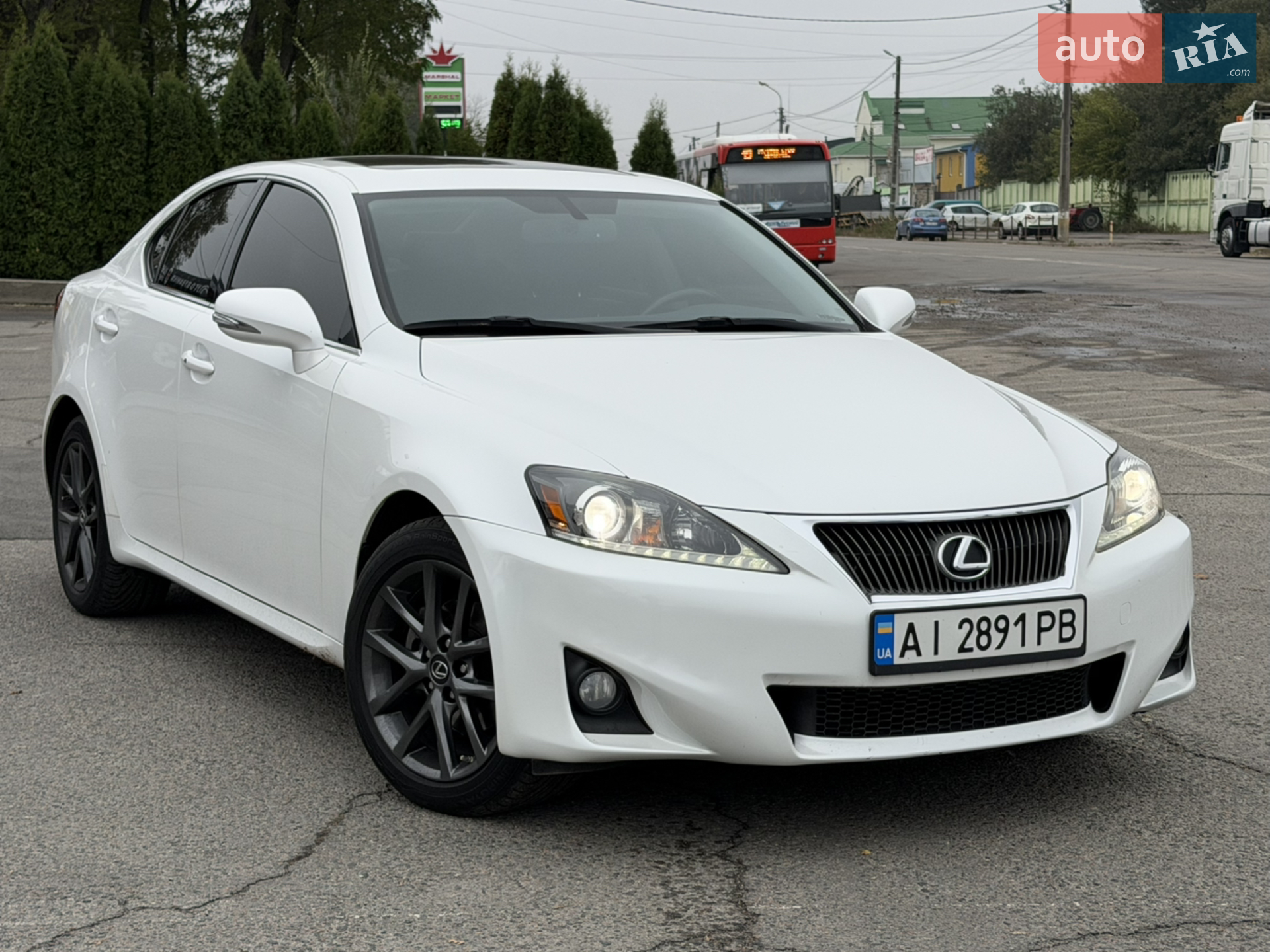 2012 Lexus IS - мініатюра 2
