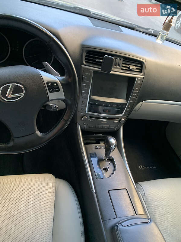 Седан Lexus IS 2012 в Одессе фото 13 Седан Lexus IS 2012 в Одессе