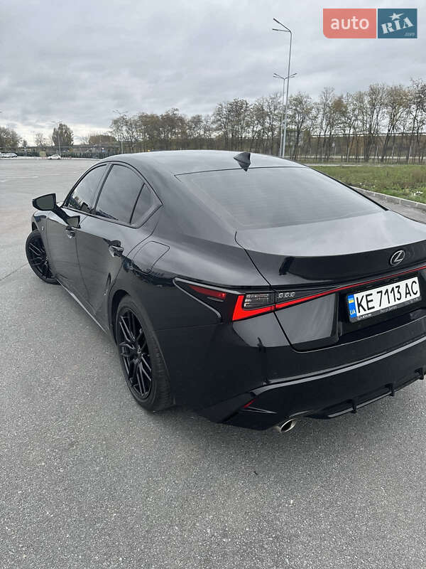 Седан Lexus IS 2022 в Днепре