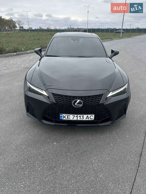 Седан Lexus IS 2022 в Днепре