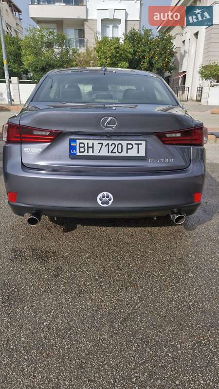 Седан Lexus IS 2016 в Києві