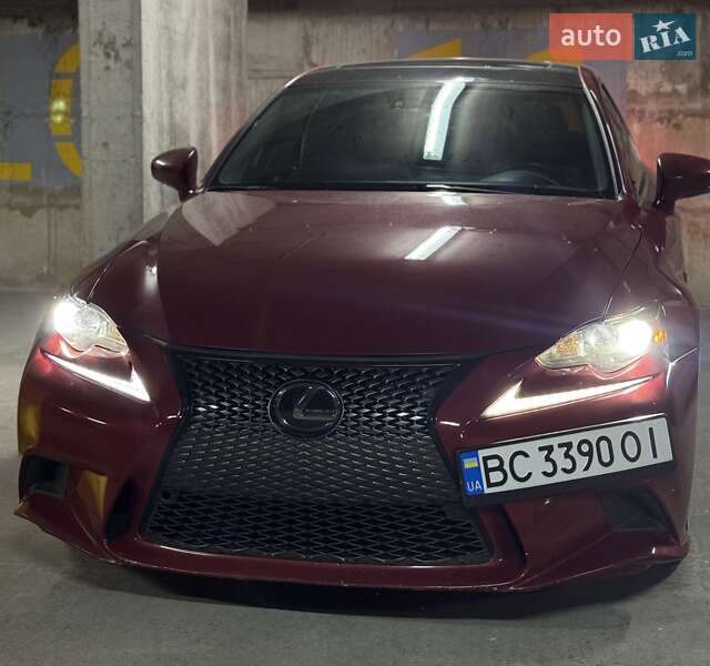 Седан Lexus IS 2015 в Львове фото 2 Седан Lexus IS 2015 в Львове