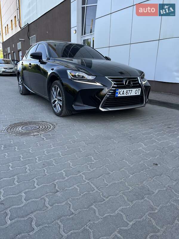 Седан Lexus IS 2020 в Львові фото 9 Седан Lexus IS 2020 в Львові