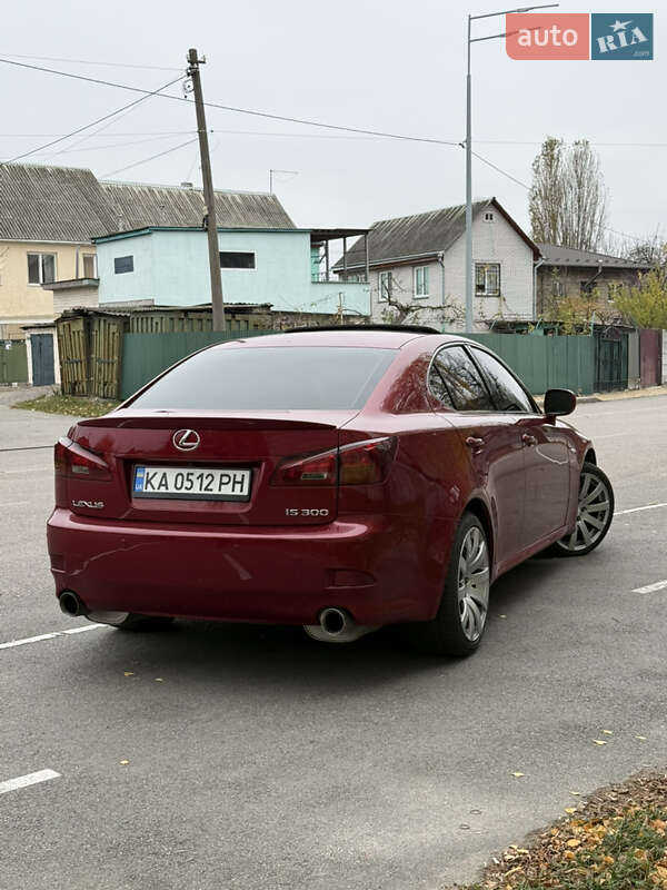 Седан Lexus IS 2008 в Киеве