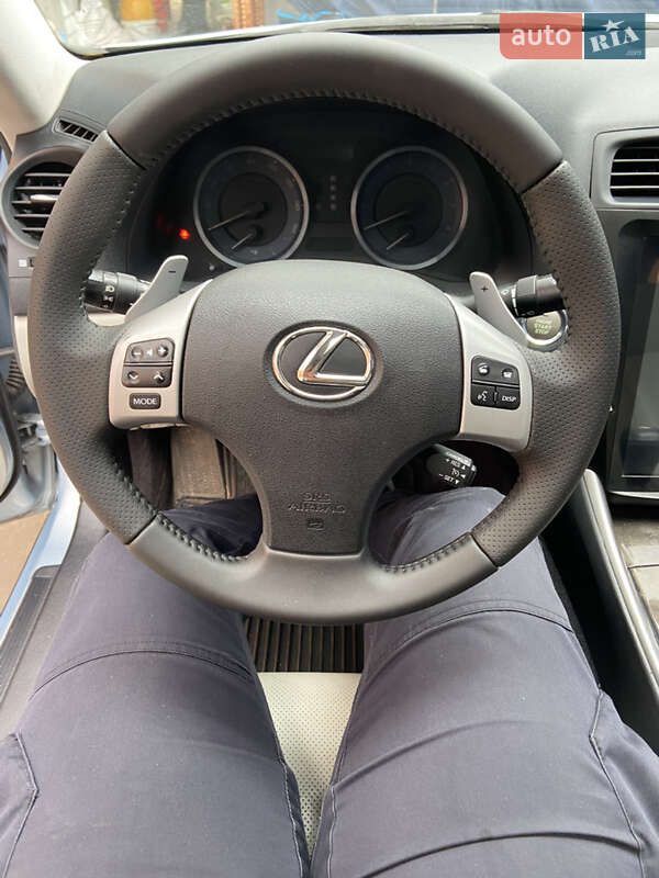 Седан Lexus IS 2011 в Черкассах