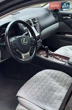 Седан Lexus IS 2005 в Чернигове