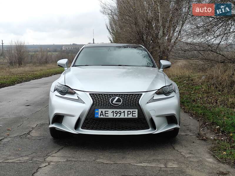 Седан Lexus IS 2016 в Запорожье