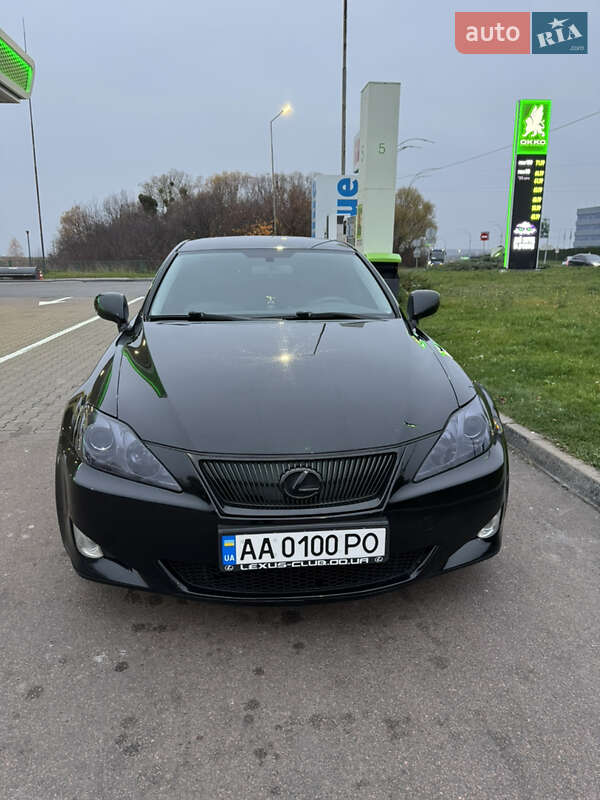 Седан Lexus IS 2007 в Києві