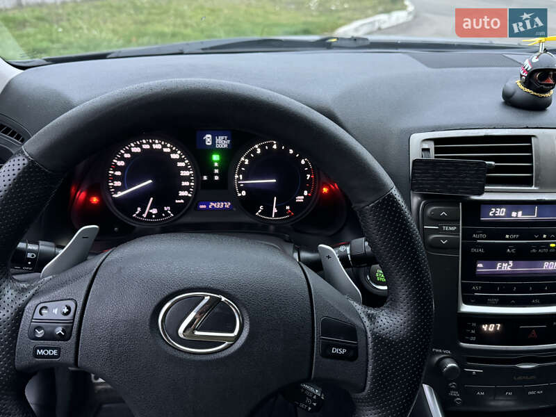 Седан Lexus IS 2007 в Києві